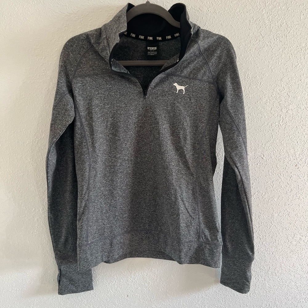 NWOT Victoria Secret Pink Athletic fitted Pullover Top, Grey, Small